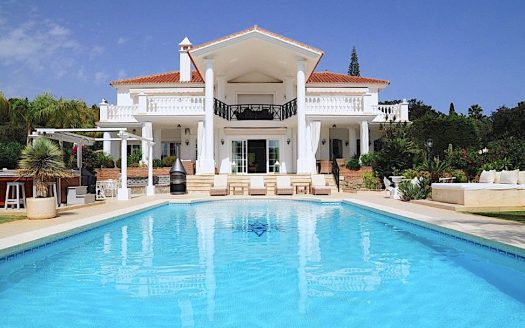 Villa for sale in Las Chapas – Villa en venta en Las Chapas