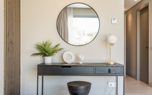 Fantastic Contemporary Villa in Marbella’s famous Golf Valley – Fantástica Villa Contemporánea en el famoso Valle del Golf de Marbella