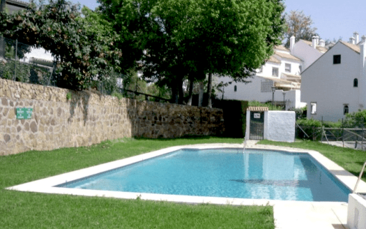 Exquisitely renovated townhouse in prestigious area of Marbella Center