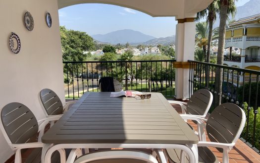 Beautiful apartment only 5 minutes by car from the famous Puerto Banús – Precioso apartamento a tan solo 5 minutos en coche del famoso Puerto Banús