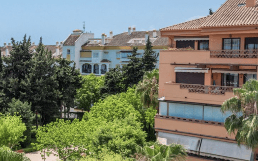 Opportunity to acquire a Penthouse in the Golden Mile in Marbella – Ático en venta en avenida Conde Rudi, Milla de Oro de Marbella